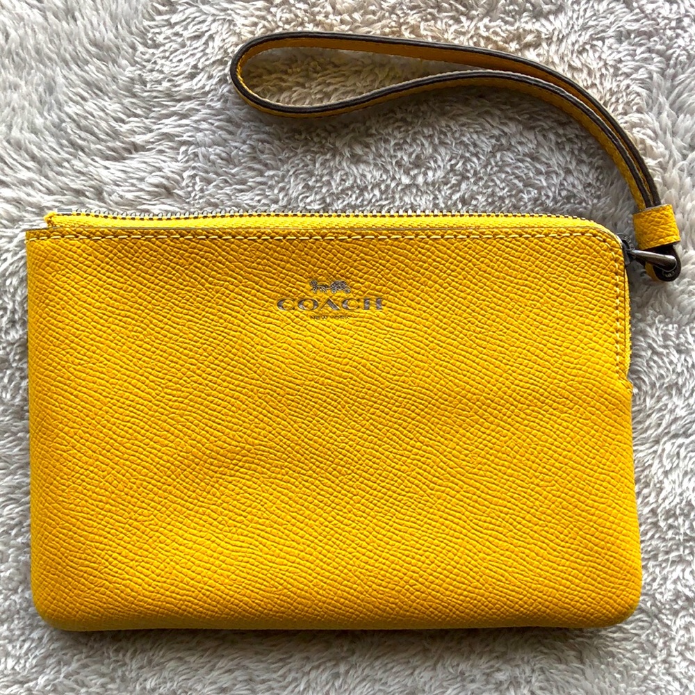 AUTHENTIC COACH WALLET